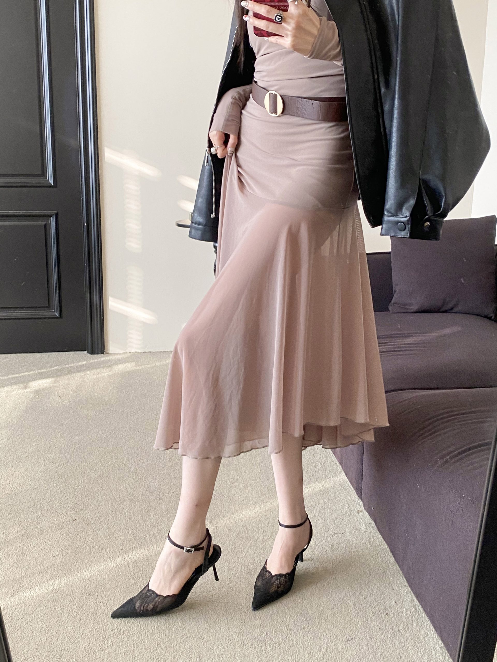 2026 Spring New Pointed Toe Thin Heel High Heels Elegant Slim French Fashion Sexy Beauty Closed Toe Sandals - Style 43e802 - Image 4